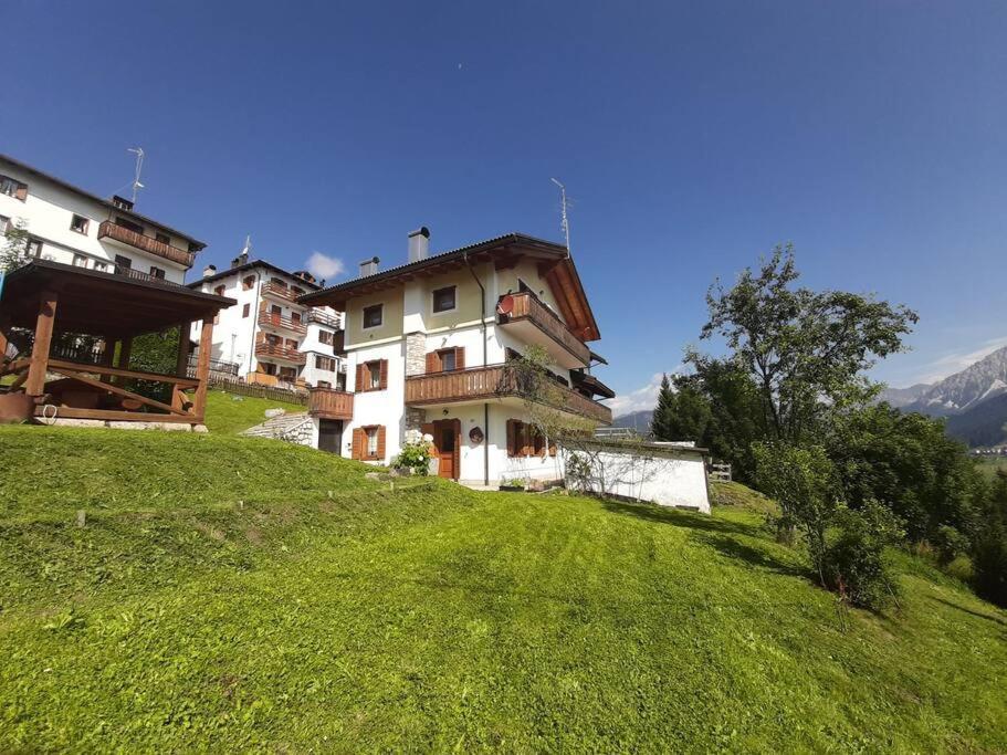 Appartamento Da Romano - Nel Cuore Delle Dolomiti Danta Exterior photo